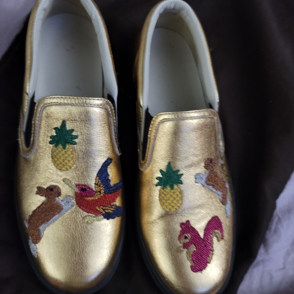 Gucci slip ons